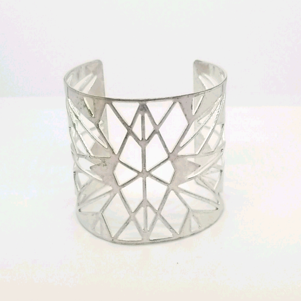 Galactic cuff